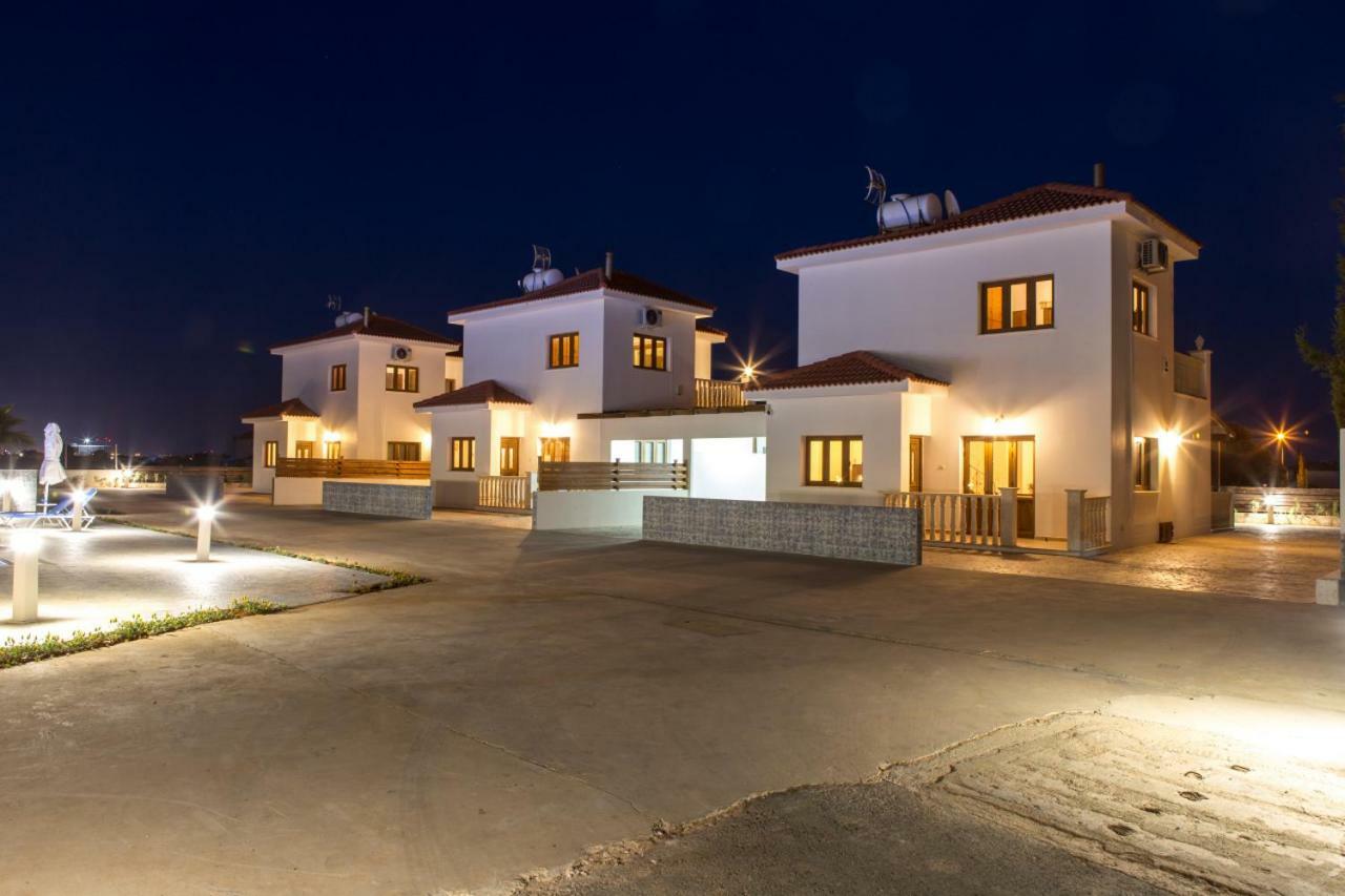Magdalena Luxury Villas * Ayía Nápa